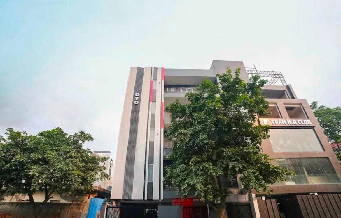Collection O Kailash Enclave Delhi  Exterior photo